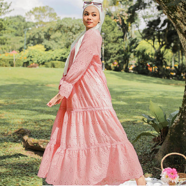 Modest Malaysia Hollow Lace Dress