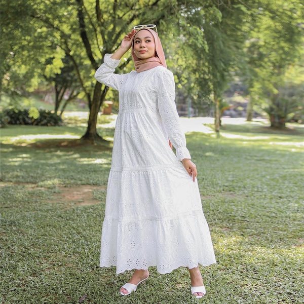 Modest Malaysia Hollow Lace Dress